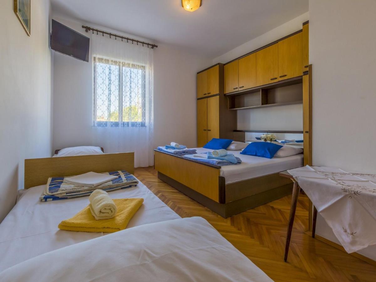 Rooms Zeljka 2 Crikvenica Esterno foto